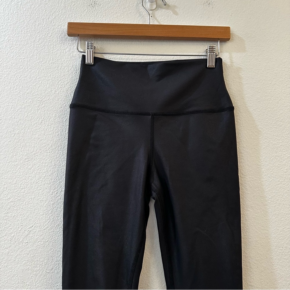 Alo Yoga High-Waist Airlift Leggings Black Size Medium - Picture 4 of 10